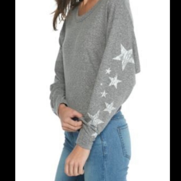 Free People Melrose Graphic Tee Long Sleeve Scoop Neck Crackled Stars S Gray NWT - Picture 6 of 16
